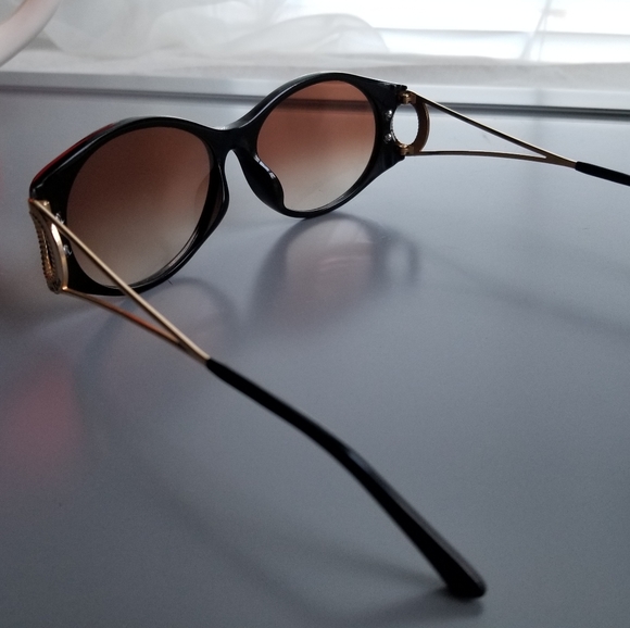 CHRISTIAN DIOR Beautiful Women Sunglasses with Gold hardware main image 7